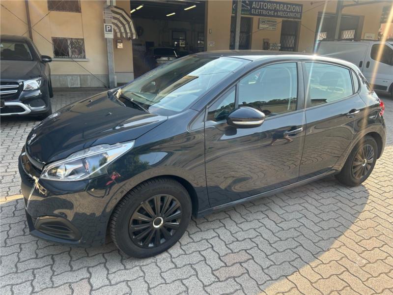 PEUGEOT, 208 PureTech 68 5 porte OK NEOPATENTATO