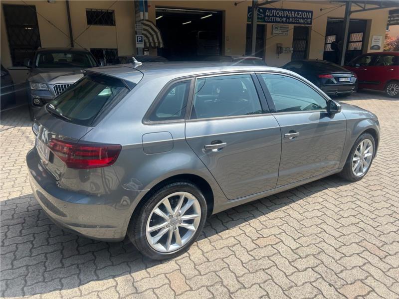 AUDI, A3 SPB 1.6 TDI NAVI PDC