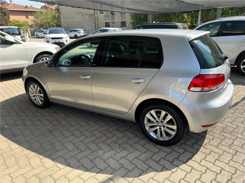 Volkswagen , GOLF 1.6 TDI DPF DSG 5p. Highline