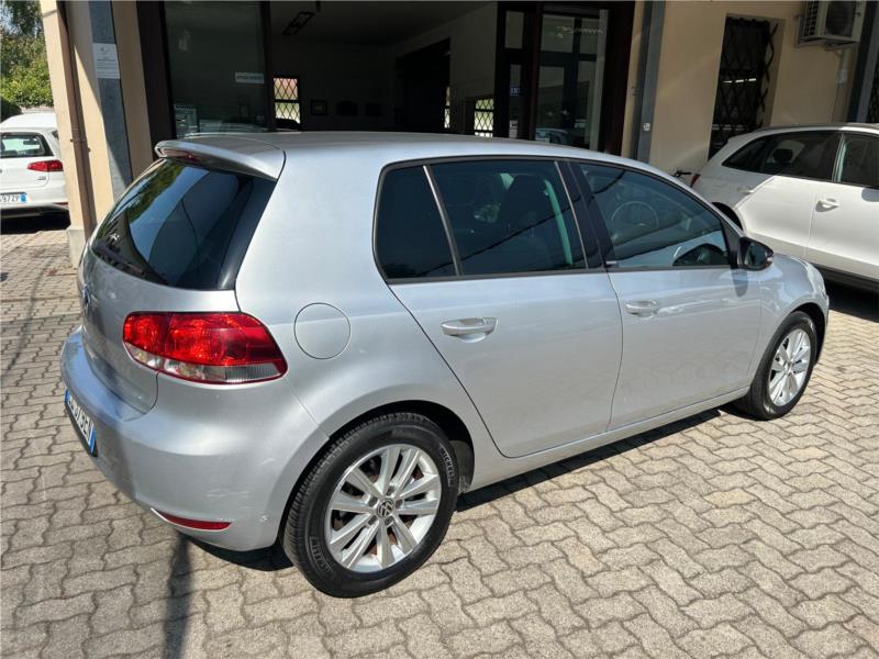 Volkswagen , GOLF 1.6 TDI DPF DSG 5p. Highline