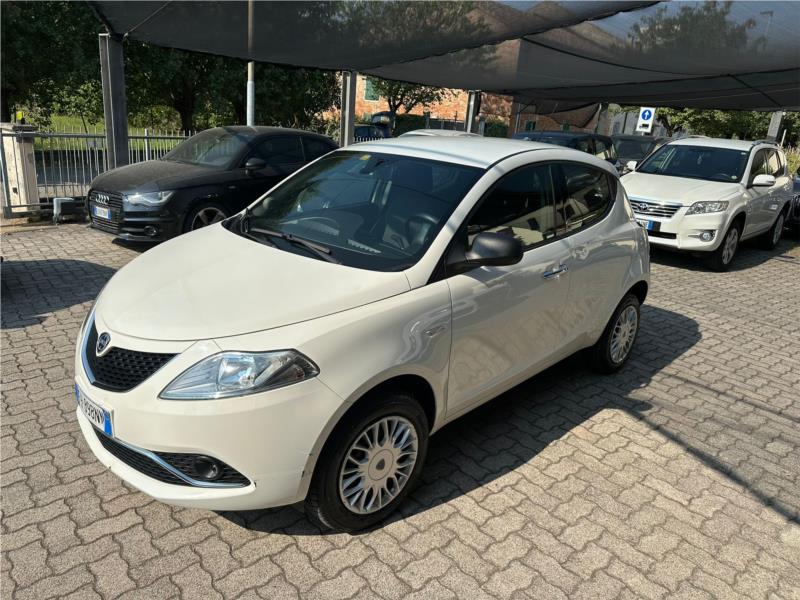 LANCIA, YPSILON 0.9 TwinAir 85 CV  Metano Ecochic OK NEOPATENTATO