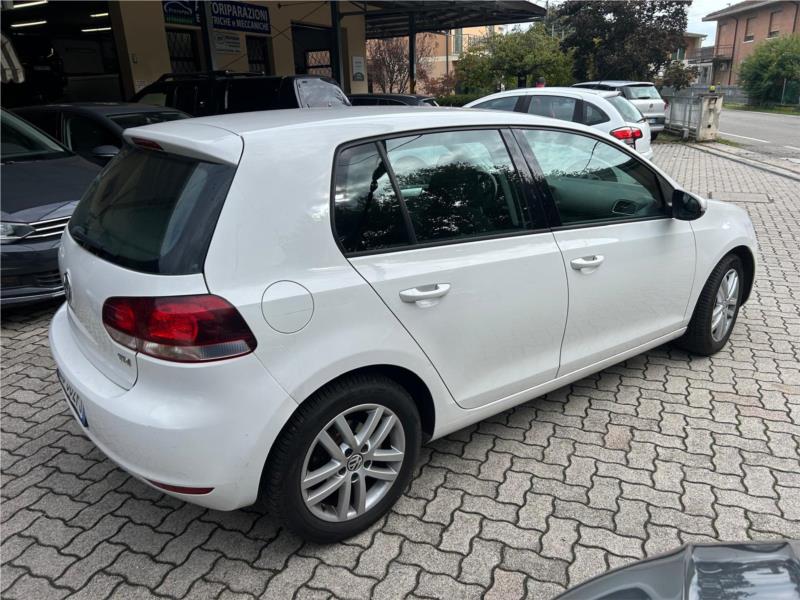 Volkswagen , GOLF 1.6 TDI DPF 5p. Highline