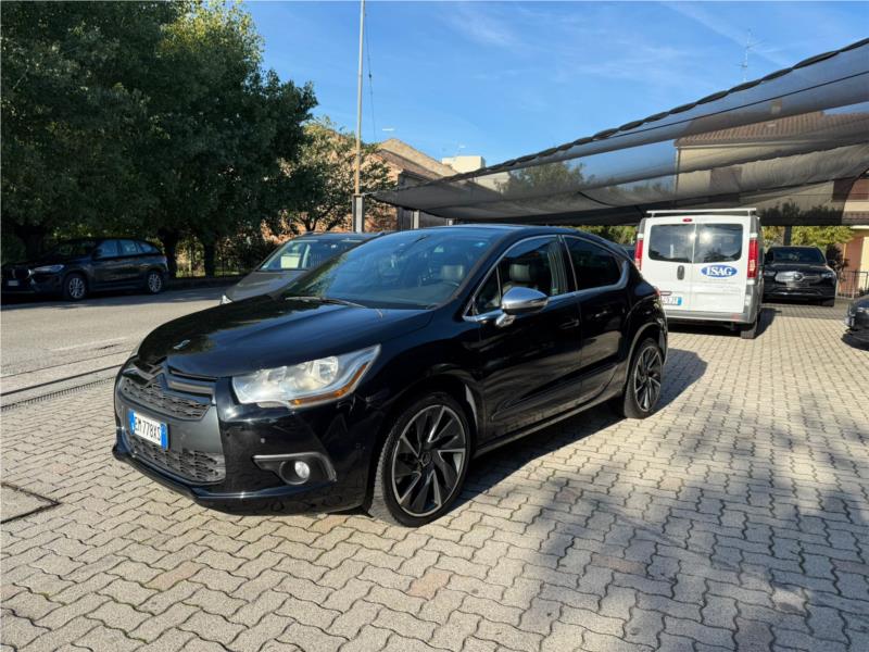 DS Automobiles , DS 4 2.0 HDi 160 Sport Chic