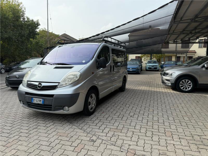 OPEL, VIVARO 27 2.0i PC-TN Combi 9 posti GPL 