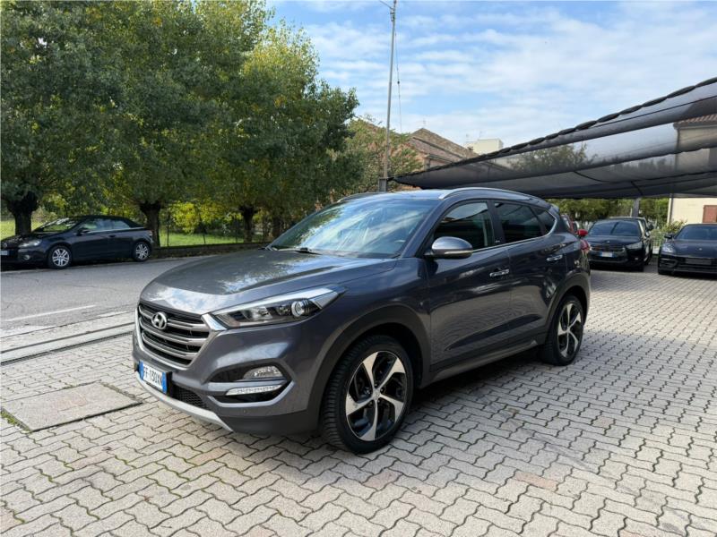 HYUNDAI, TUCSON 1.7 CRDi NAVI CAMERA PDC