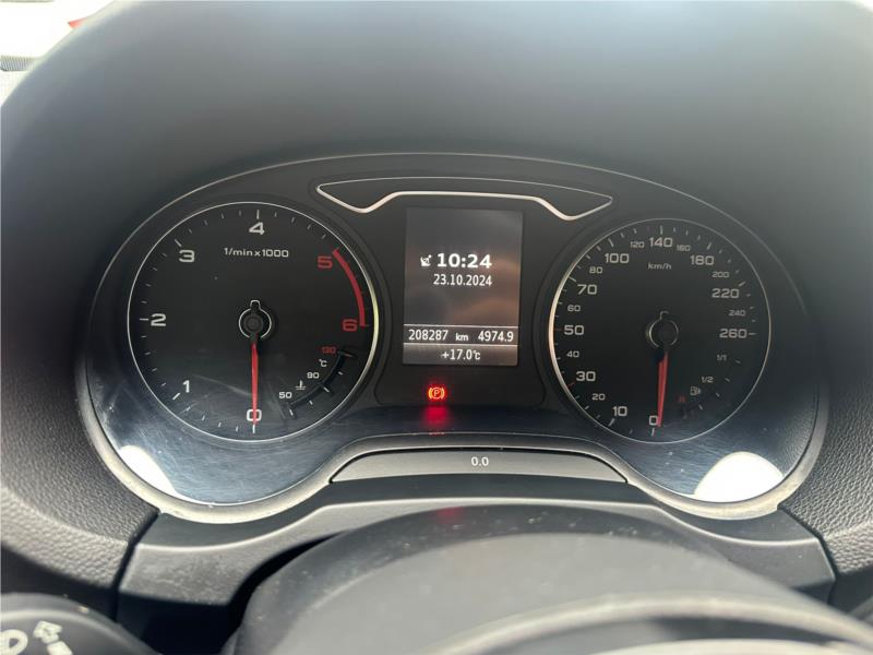 AUDI, A3 2.0 TDI S tronic Ambition NAVI PDC