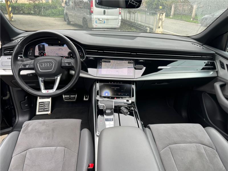 AUDI, SQ8 TDI quattro tiptronic PANORAMA 