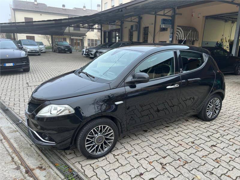 LANCIA, YPSILON 1.2 69 CV 5 porte Platinum OK NEOPATENTATI