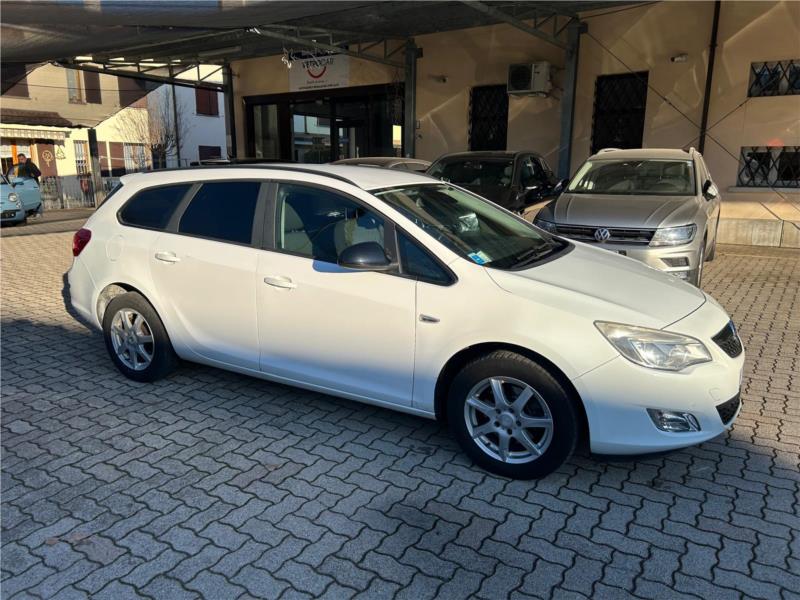 OPEL, ASTRA 1.7 CDTI 110CV Station Wagon Cosmo