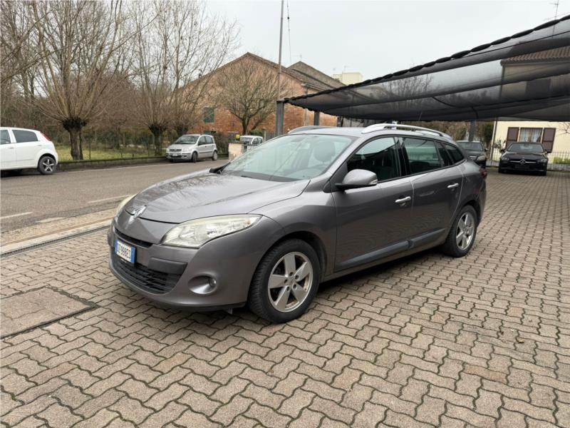 Renault, MEGANE Mégane 1.5 dCi 110CV SporTour Luxe OK NEOPATENTATO