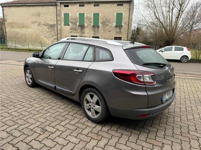 Renault, MEGANE Mégane 1.5 dCi 110CV SporTour Luxe OK NEOPATENTATO