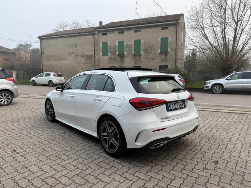 MERCEDES, A 200 d Automatic Premium AMG PANORAMA