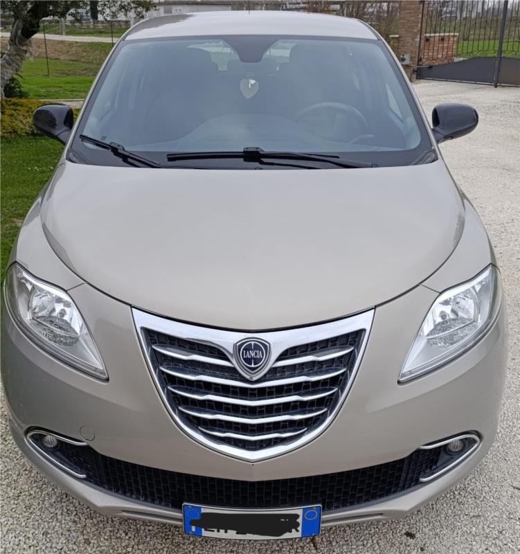 LANCIA, YPSILON 1.2 69 CV 5 porte GPL Ecochic OK NEOPATENTATI